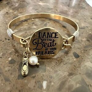 Dance To The Beat Of Your Dreams Ballet Shoe Faux Pearl Charm Bangle Bracelet Go